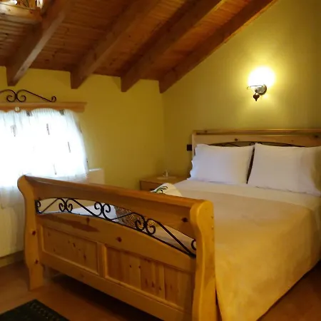Vila 118 Pensión Voskopojë