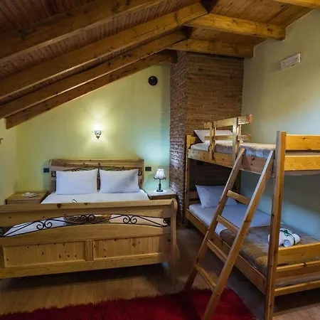 Pensión Vila 118 Voskopojë